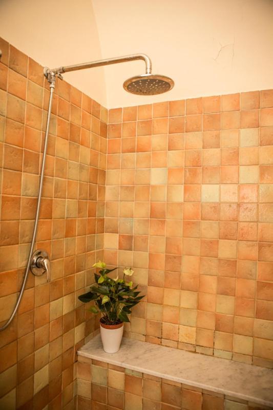 Palazzo Cosentino Bed & Breakfast Caltanissetta Bagian luar foto